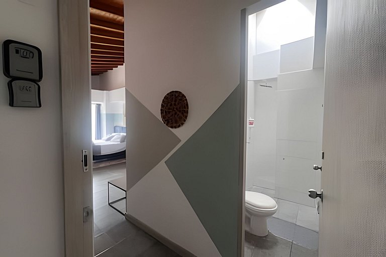 Cómodo y central loft con balcón