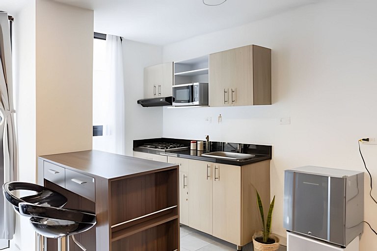 A 15 min del Poblado en auto