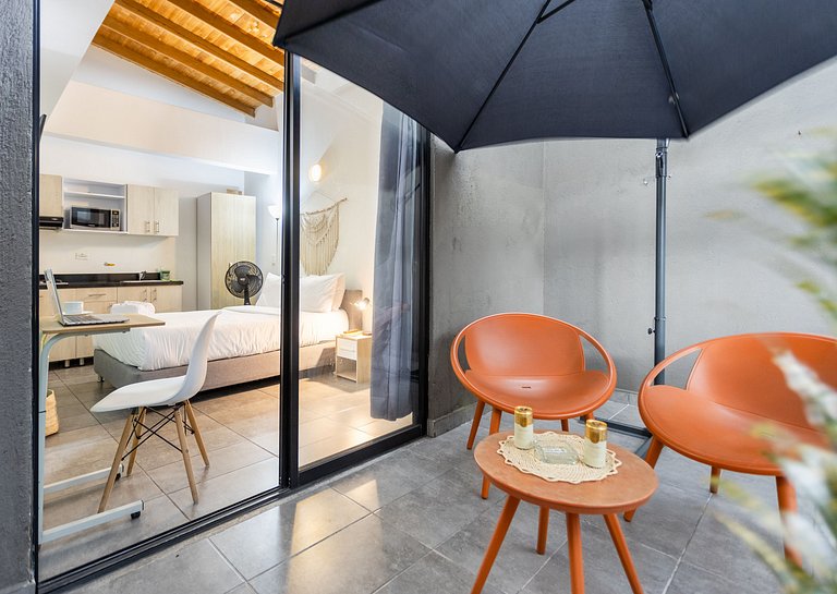 Habitación privada con terraza y cocina
