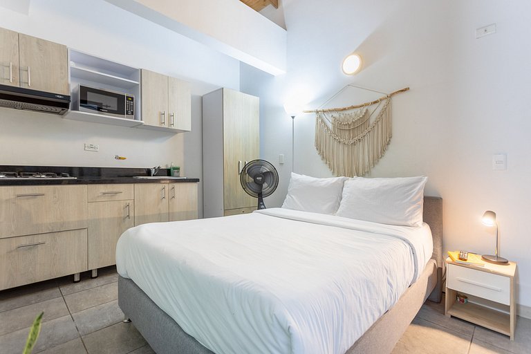 Habitación privada con terraza y cocina