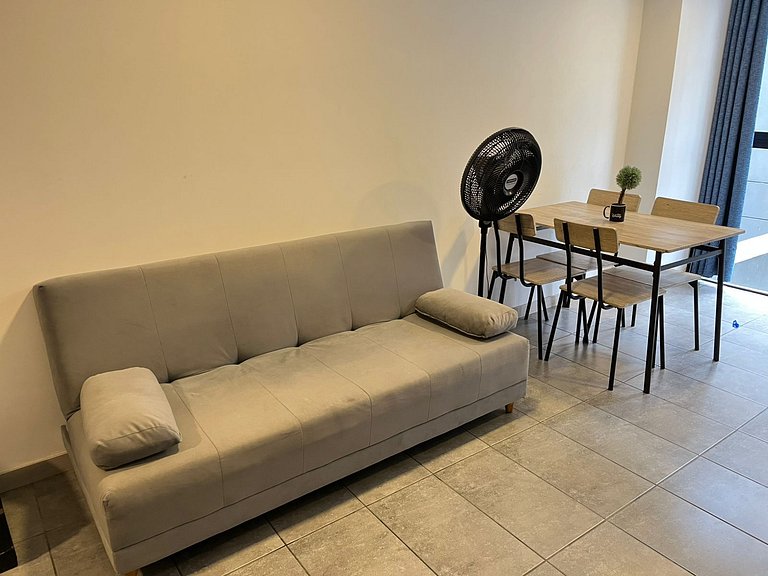 Condo centrico/ cama Queen/ Wi-Fi