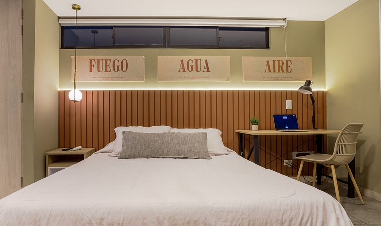 Con AC y Wi-Fi en el centro