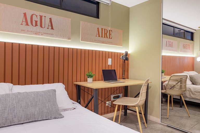 Con AC y Wi-Fi en el centro