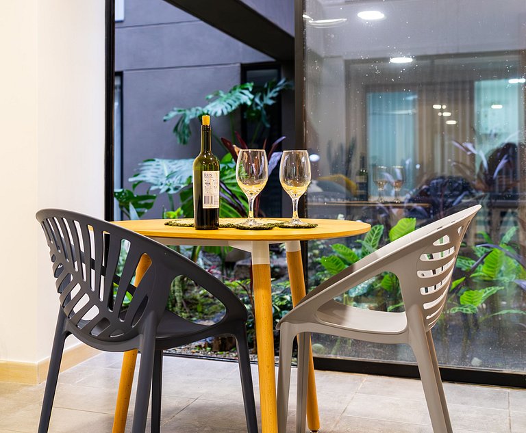 Loft con 2 camas y vista al jardín