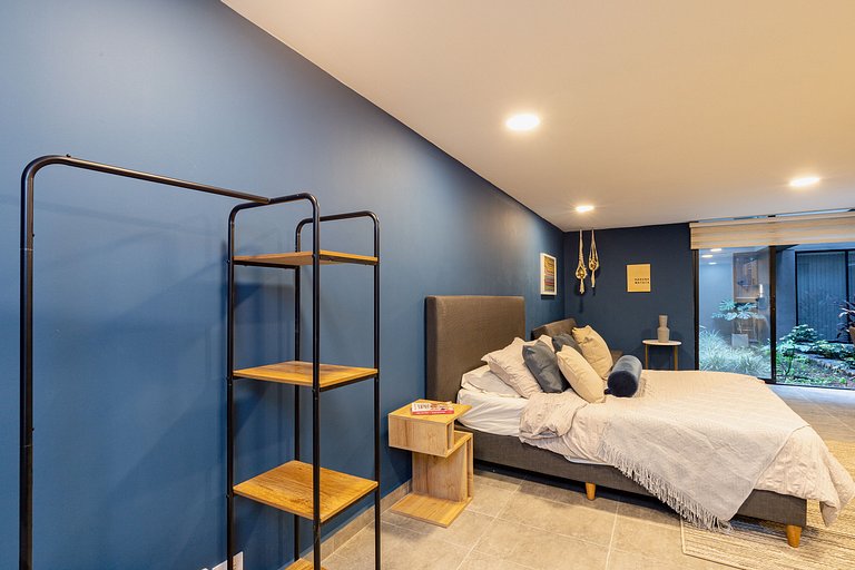 Loft con vista al jardín para descanso natural