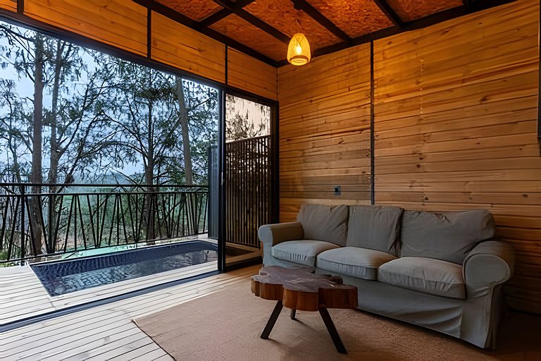 Cabaña elevada en el bosque | Jacuzzi | Represa