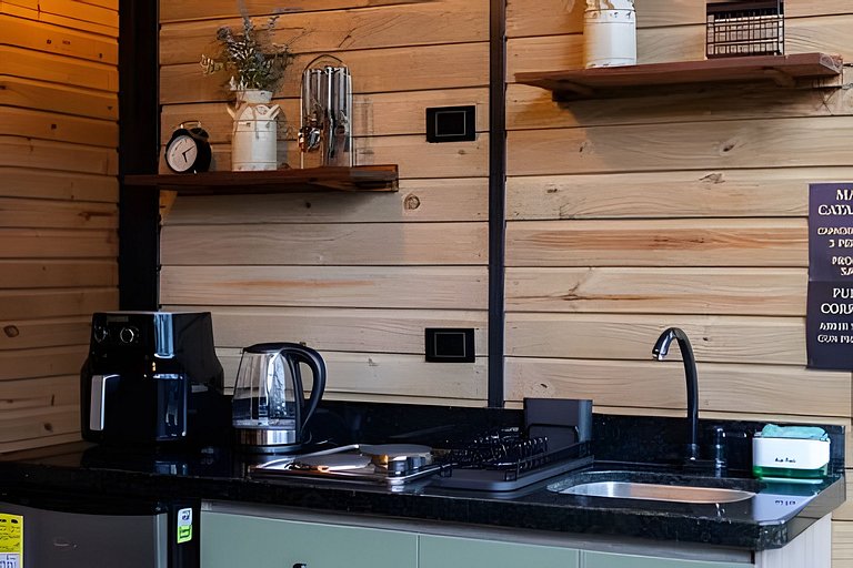 Cabaña elevada en el bosque | Jacuzzi | Represa