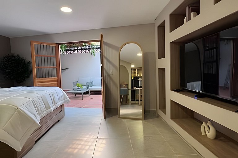 Luxury loft with jacuzzi and Smart TV